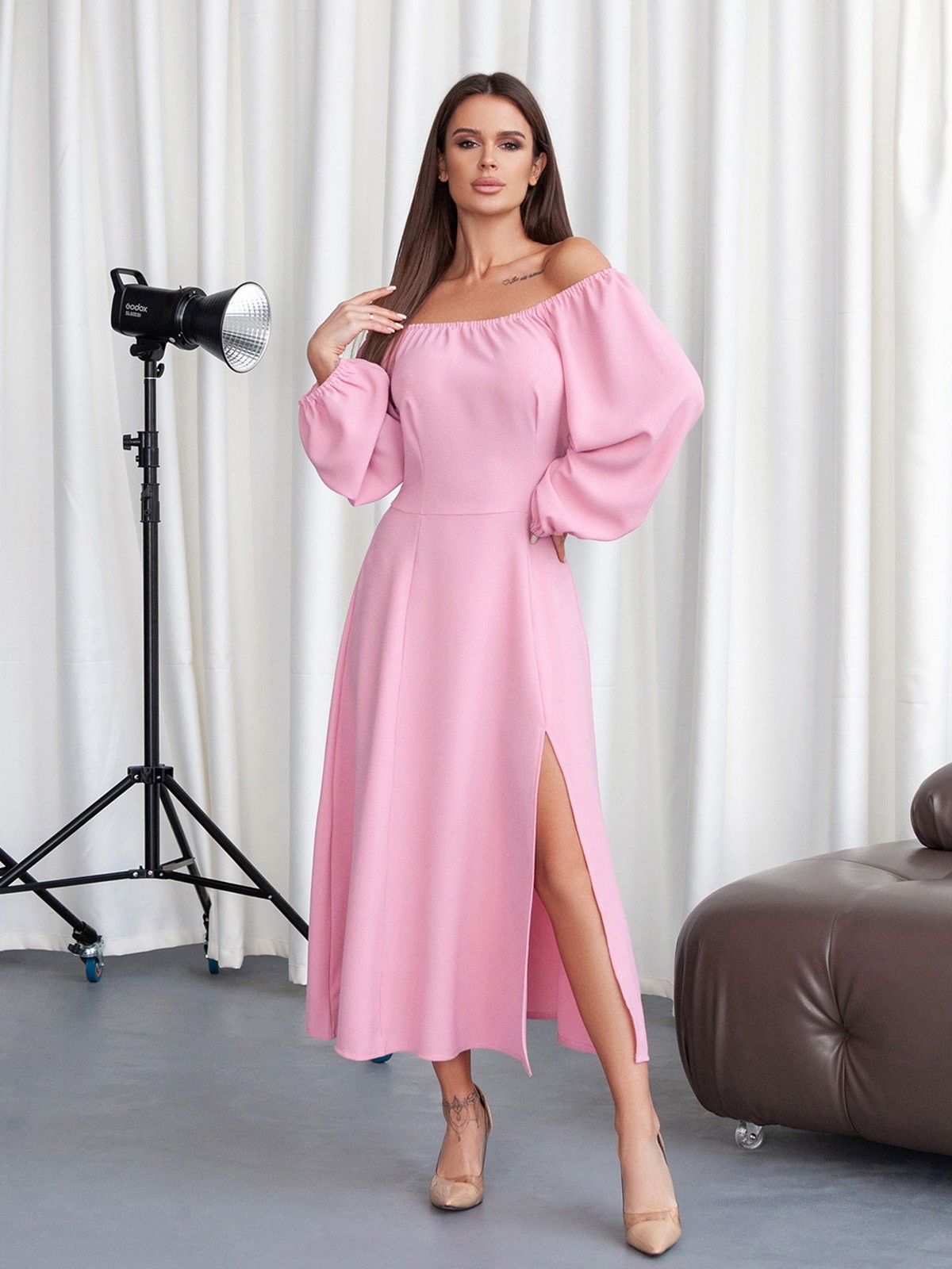 Рожева ретро сукня з розрізом: 486 грн. фото 1